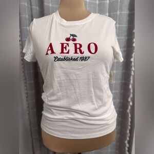 🍒 NWT Aero cherry embroidered classic crew t shirt